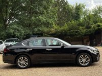 INFINITI Q70