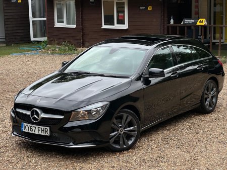 MERCEDES-BENZ CLA