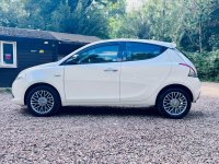 CHRYSLER YPSILON