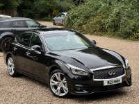 INFINITI Q70